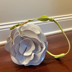 Brand New Kate Spade Flora Patent Leather 3d Wristlet